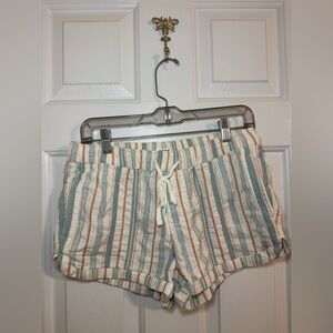 Roxy Shorts size medium Cream and Blue Striped
